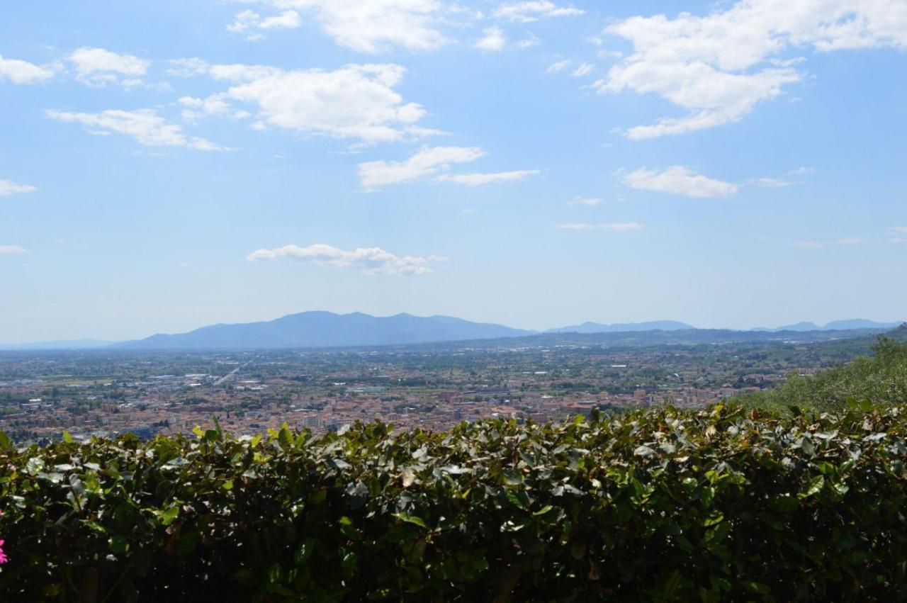 Il Podere Di Tacito 蒙特卡蒂尼泰尔梅 外观 照片